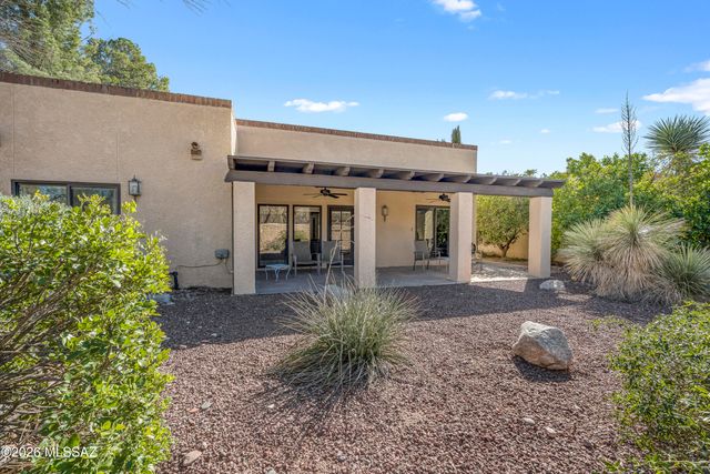 5561 E Sutler Lane, Tucson, AZ 85712