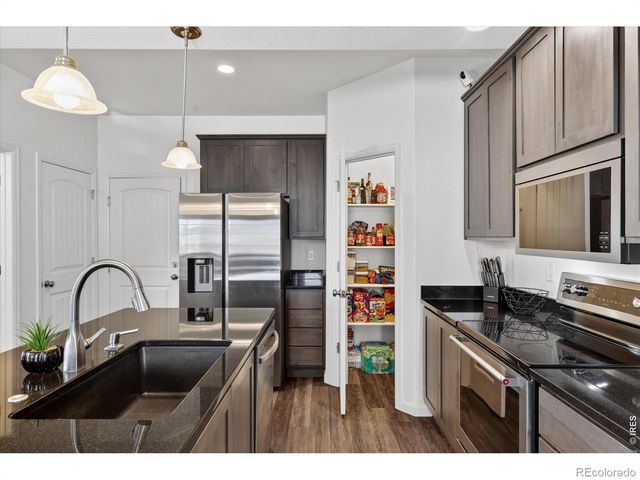 4355 24th St Rd 3301, Greeley, CO 80634