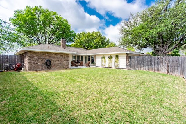 2107 Winterstone Drive, Plano, TX 75023