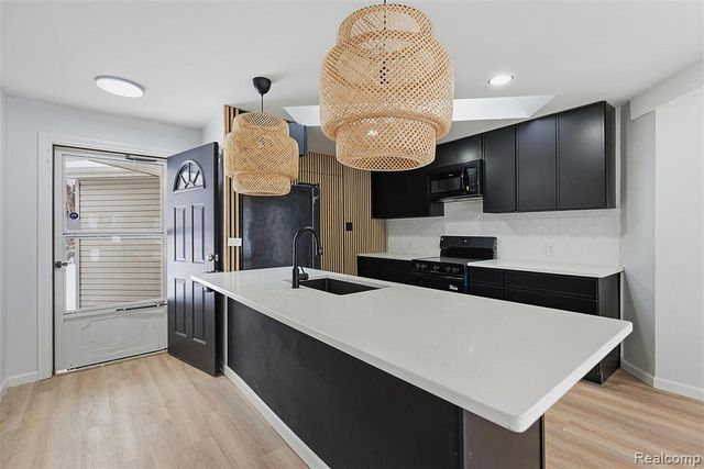 11341 Ember, Davisburg, MI 48350