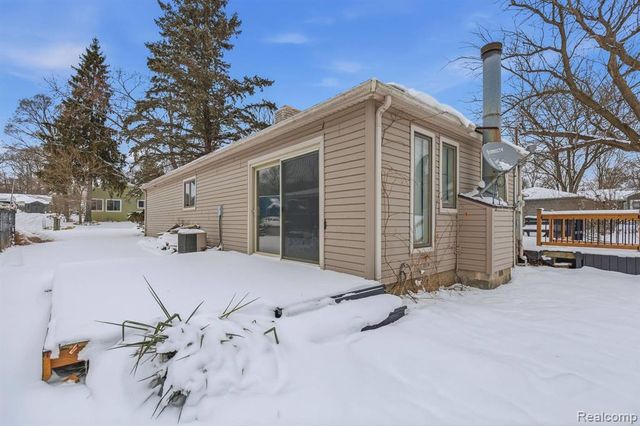 11341 Ember, Davisburg, MI 48350