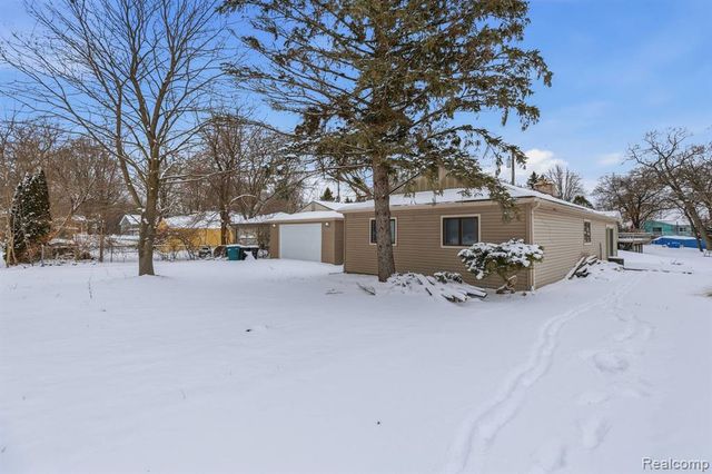 11341 Ember, Davisburg, MI 48350