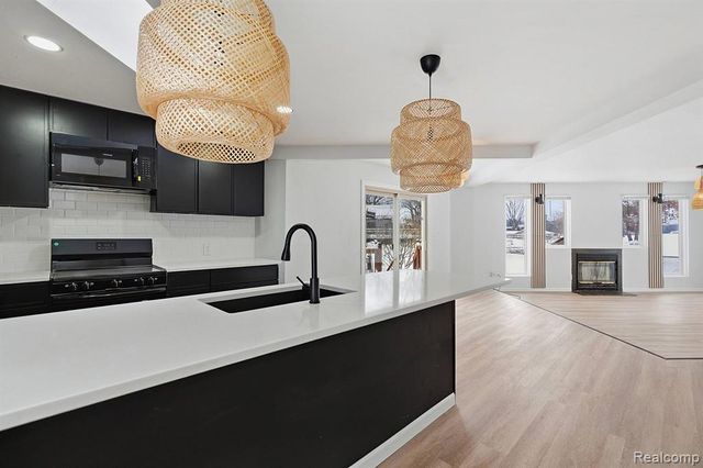 11341 Ember, Davisburg, MI 48350