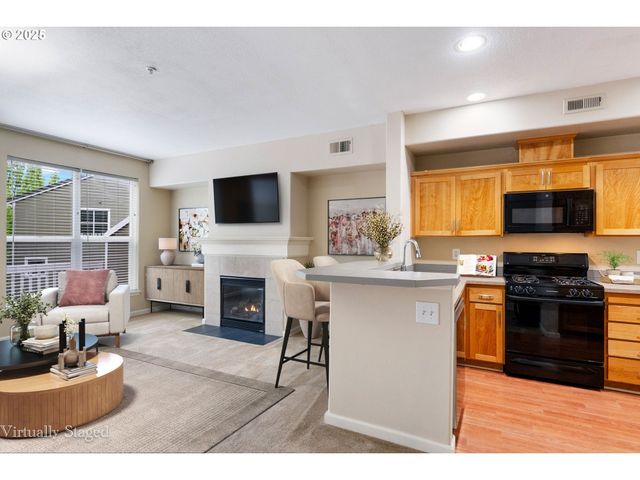 10275 Nw WILSHIRE Ln, Portland, OR 97229
