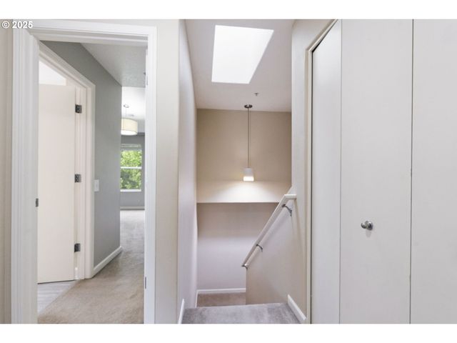 10275 Nw WILSHIRE Ln, Portland, OR 97229