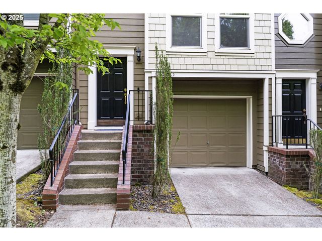 10275 Nw WILSHIRE Ln, Portland, OR 97229