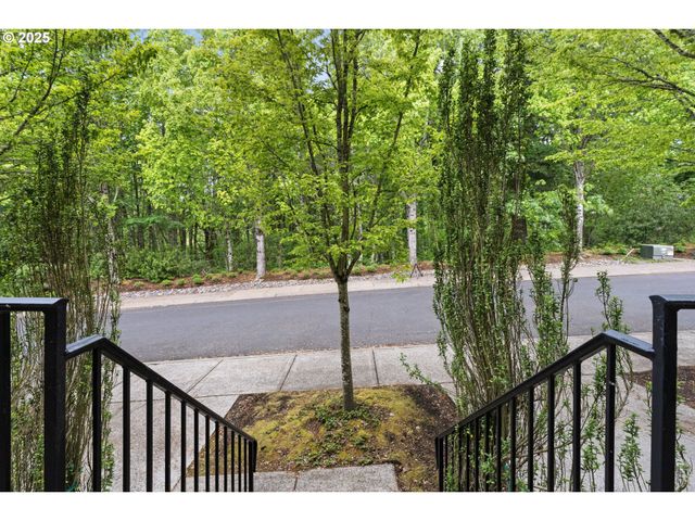 10275 Nw WILSHIRE Ln, Portland, OR 97229