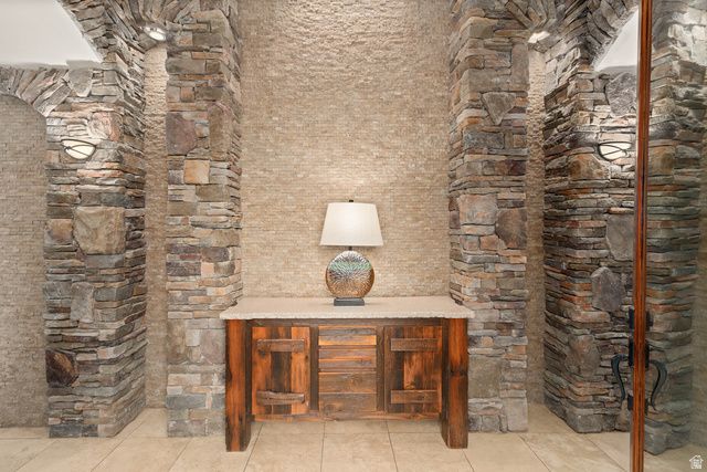 2464 E GRANITE WAY, St. George, UT 84790