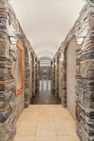 2464 E GRANITE WAY, St. George, UT 84790