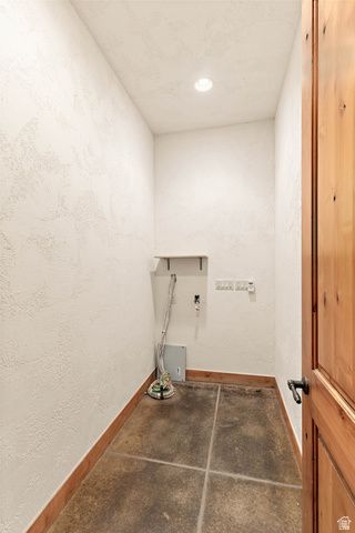 2464 E GRANITE WAY, St. George, UT 84790