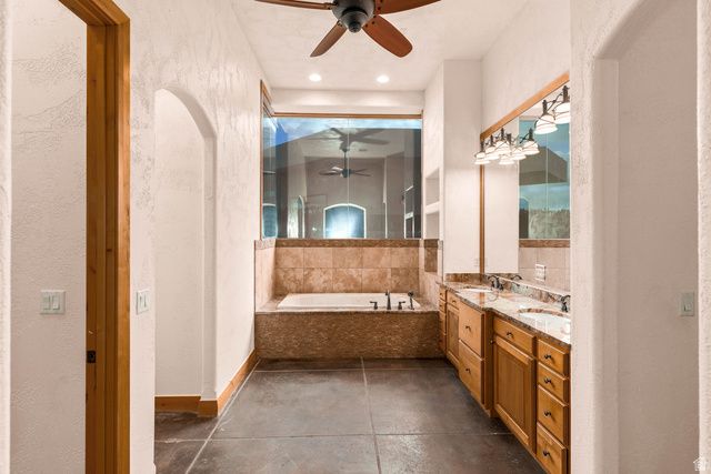 2464 E GRANITE WAY, St. George, UT 84790