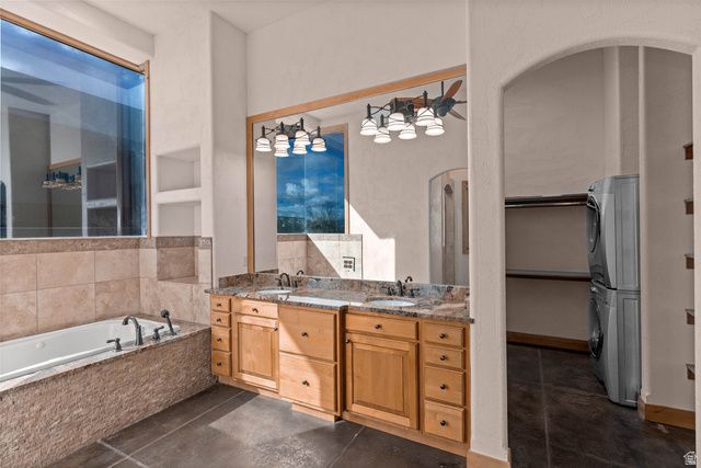 2464 E GRANITE WAY, St. George, UT 84790