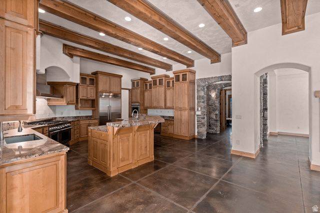 2464 E GRANITE WAY, St. George, UT 84790