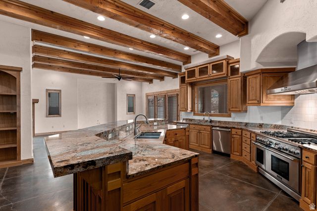 2464 E GRANITE WAY, St. George, UT 84790