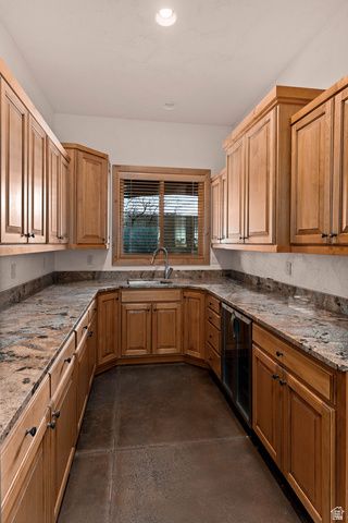 2464 E GRANITE WAY, St. George, UT 84790