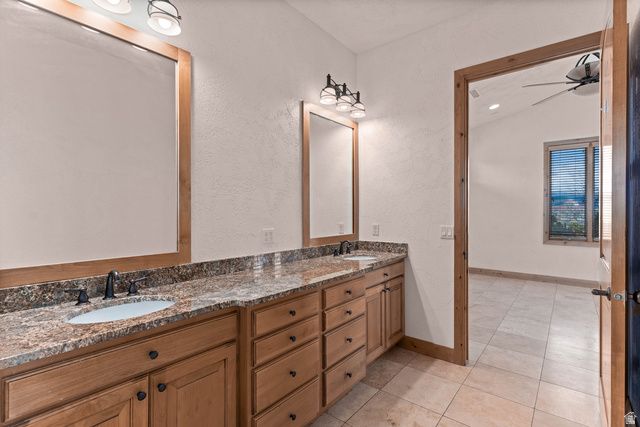 2464 E GRANITE WAY, St. George, UT 84790