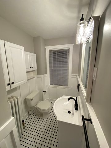 91 Main 2W, Easton, MA 02356