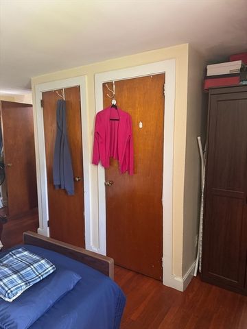 95 Augustine St, Brockton, MA 02301