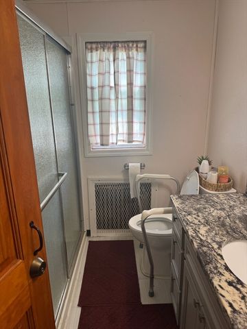 95 Augustine St, Brockton, MA 02301