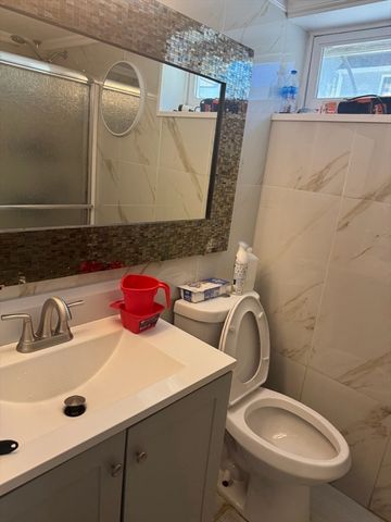 95 Augustine St, Brockton, MA 02301
