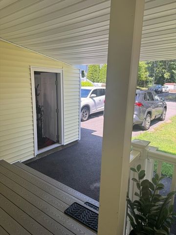 95 Augustine St, Brockton, MA 02301