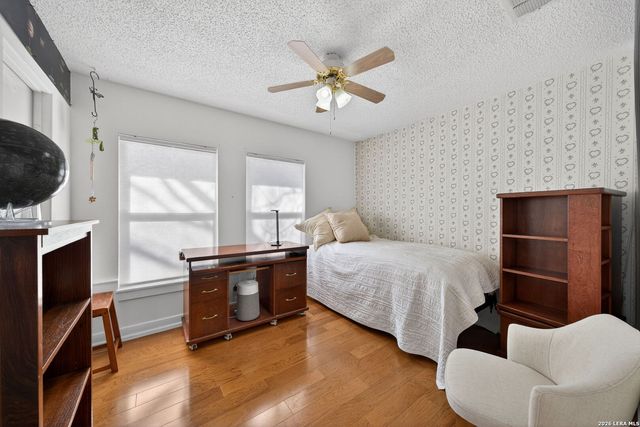 1202 Silverway, San Antonio, TX 78251