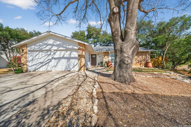 1202 Silverway, San Antonio, TX 78251