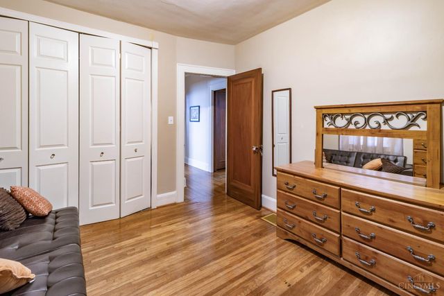 2906 Woodrow Avenue, Cincinnati, OH 45211