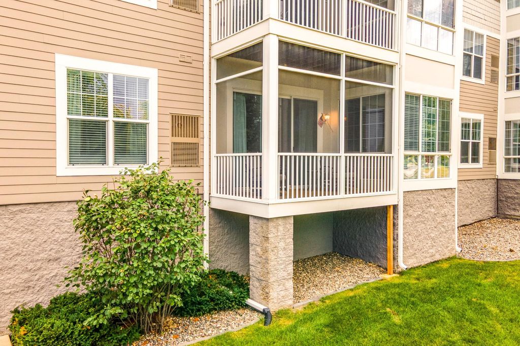 100 Clydesdale Trail 127, Medina, MN 55340 — photo 5