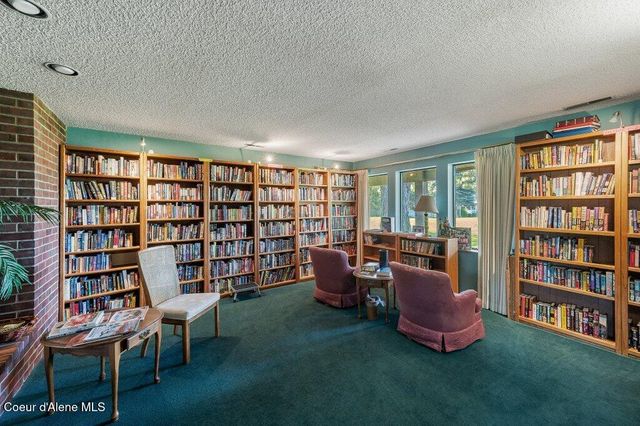 1485 W Woodlawn DR, Hayden, ID 83835