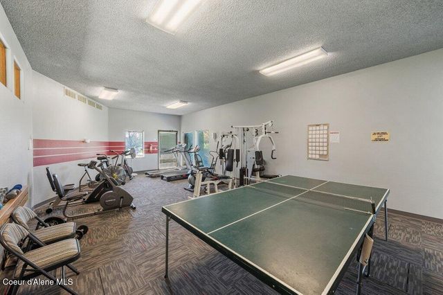 1485 W Woodlawn DR, Hayden, ID 83835