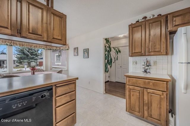 1485 W Woodlawn DR, Hayden, ID 83835