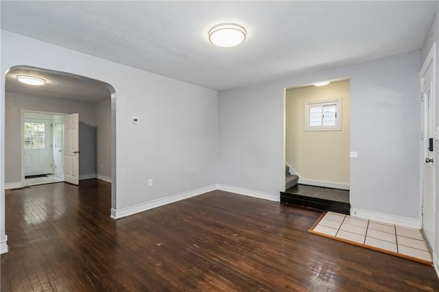 1129 Woodbourne Ave, Brookline, PA 15226