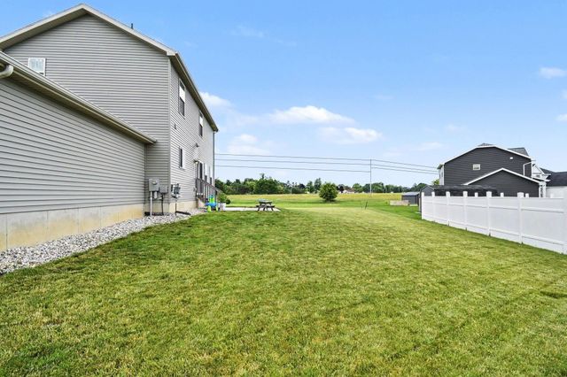 173 Crystal Court, Alma, MI 48801