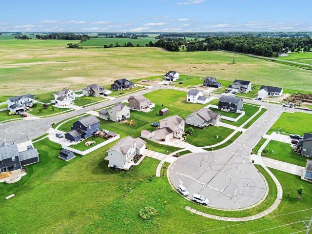 173 Crystal Court, Alma, MI 48801