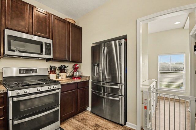 173 Crystal Court, Alma, MI 48801