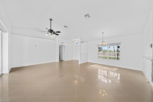 1900 NE 1st AVE, Cape Coral, FL 33909