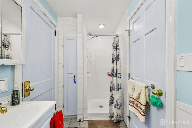 176 Washington Road, Sayreville, NJ 08872