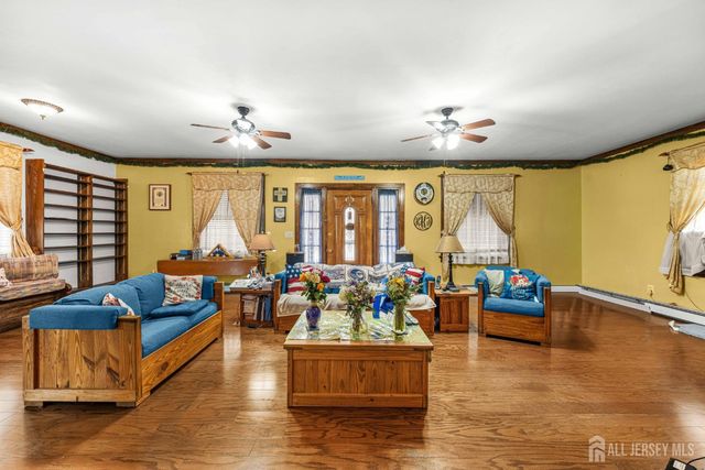 176 Washington Road, Sayreville, NJ 08872