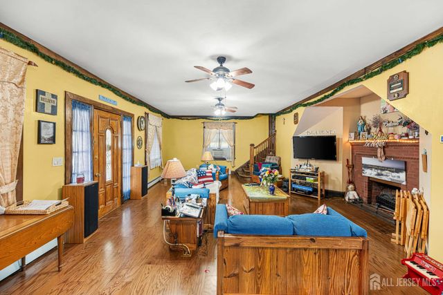 176 Washington Road, Sayreville, NJ 08872