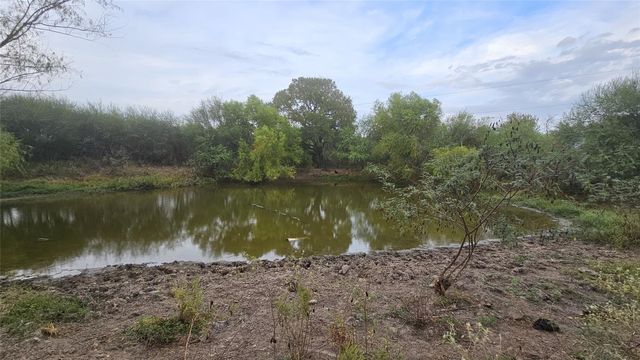 11346 E Ueckert Road, Bellville, TX 77418