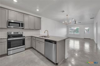 1130 S College Avenue, Troy, TX 76579