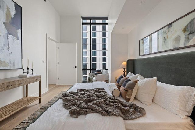 70 Rainey ST 2208, Austin, TX 78701