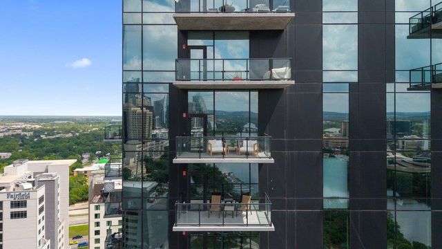 70 Rainey ST 2208, Austin, TX 78701