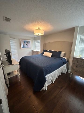 231 Menendez Ave, St Simons Island, GA 31522