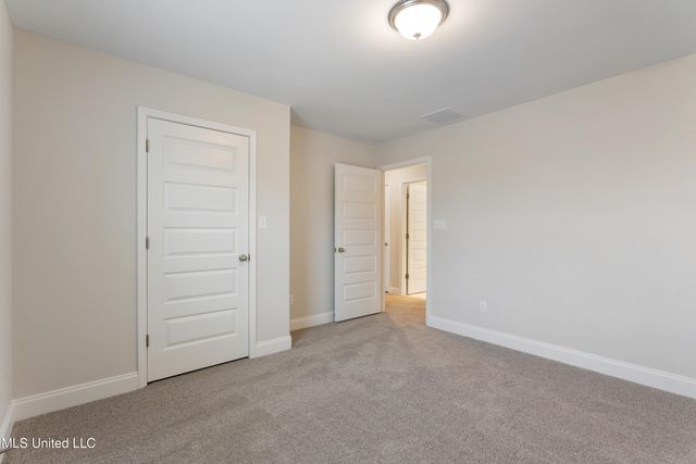 5404 Hazelwood Drive, Lake Cormorant, MS 38641