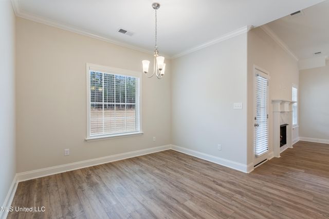 5404 Hazelwood Drive, Lake Cormorant, MS 38641