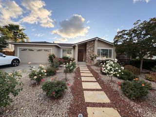 6141 Royal Acorn Place, San Jose, CA 95120