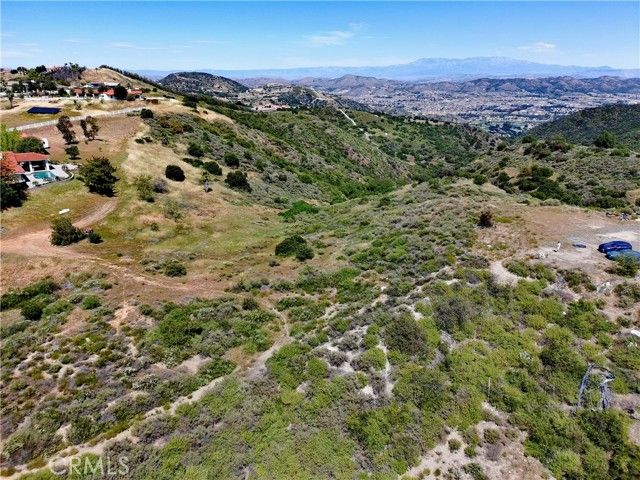 28 Golden Arrow Court, Murrieta, CA 92562