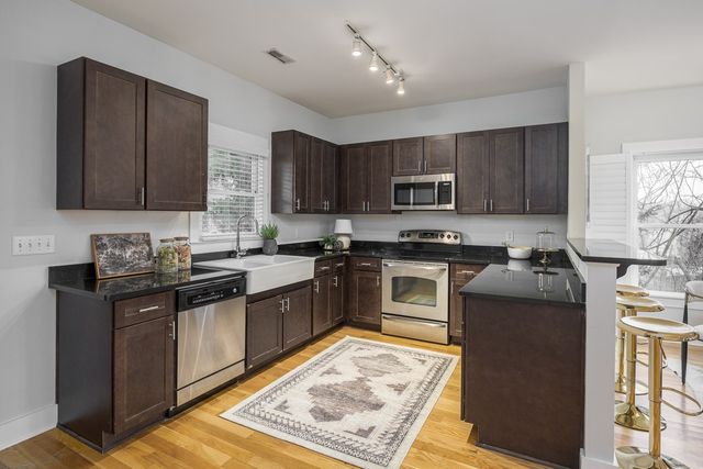 112 36th Ave, N, Nashville, TN 37209